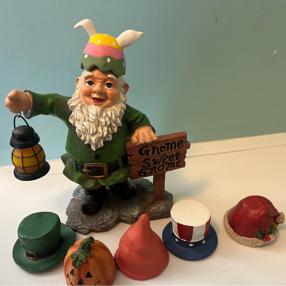 Gnome Sweet Gnome Greeter with Interchangeable Hats